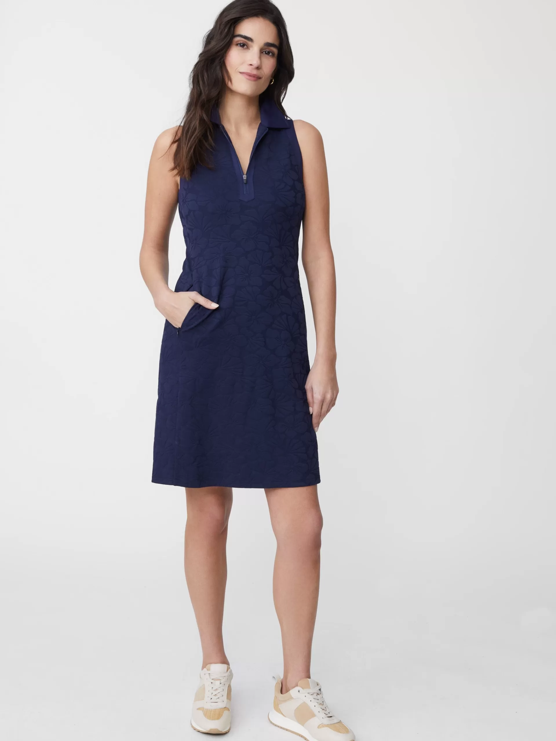 Fashion J. McLaughlin Daffy Dress In Beach Blossom Jacquard Navy